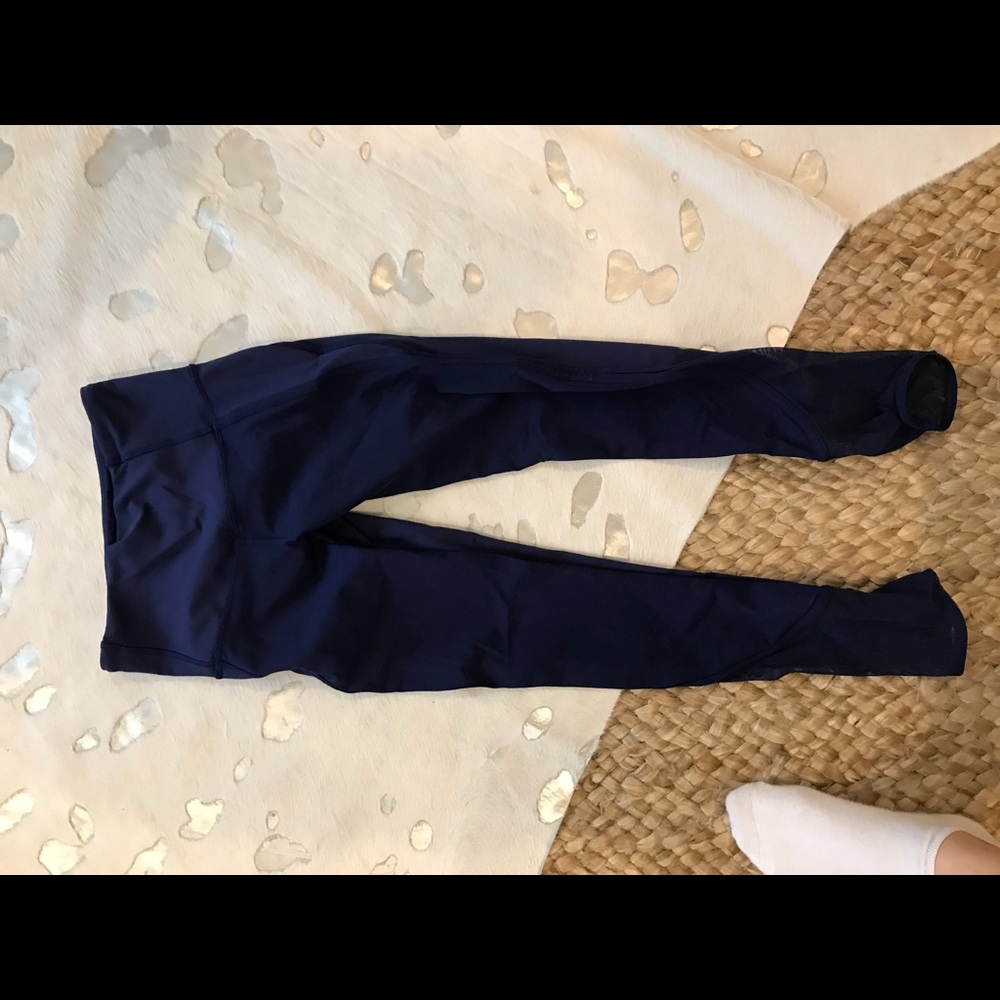 Dark blue lululemon leggings